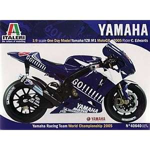  40640 1/9 Yamaha YZR M1 MotoGP 2005 Edwards Go Toys 
