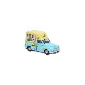  1/26 Scale Morris Minor Walls Ice Cream Van: Toys & Games