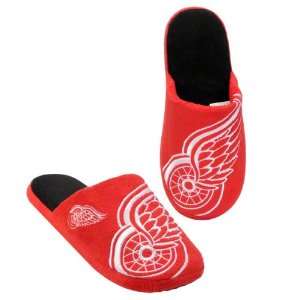 Detroit Red Wings Big Logo Slide Slipper:  Sports 