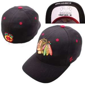  Zephyr Chicago Blackhawks Powerplay Fitted Hat 7 3/8 