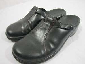 Womens Clarks Black Leather Slip Ons Slides Mules Sz 8  