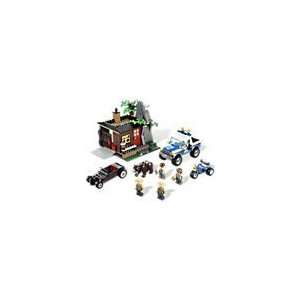  LEGO City Police Robbers Hideout 4438: Toys & Games
