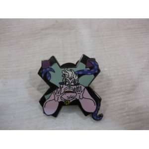    Disney Pin Villains Puzzle Piece Ursula (1 of 5) Toys & Games