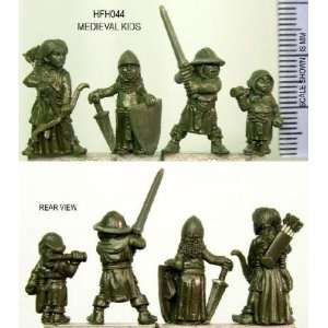  Hasslefree Miniatures Humans   Medieval Kids, pack of 4 