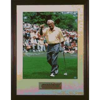  ARNOLD PALMER   UNSIGNED & FRAMED   PHOTOGRAPH DISPLAY 