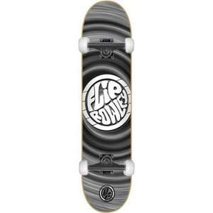   HipNotic Complete Skateboard   8.13 w/Mini Logo Wheels: Sports