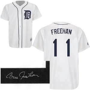  Bill Freehan Autographed Detroit Tigers Jersey: Sports 
