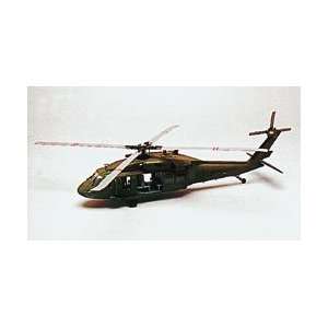   Models   1/48 UH 60L Blackhawk (Plastic Model Helicopter) Toys