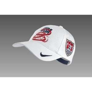  Nike USA White 2010 World Cup Core Adjustable Hat: Sports 