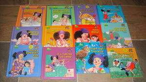 RARE LOT 12 THE BIG COMFY COUCH HC BOOKS  