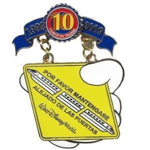  Disney Pin  Disney Pin Trading 10th Anniversary   Limited 