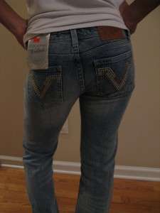 vigoss new w tags light denim bootcut jeans w silver studs