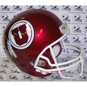  Utah Utes   Riddell NCAA Full Size Deluxe Replica Football 
