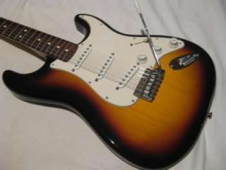 2005 Fender Stratocaster Electric Guitar MIM  Near Mint  