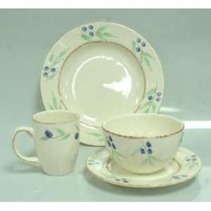   Place Settings Tabletops Vintage Olives Pattern