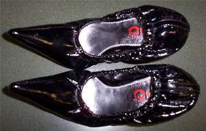 Black Shiny Pointy Scrunchy Metal Heel Pumps  