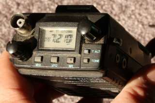 Kenwood TH 25AT 144 MHz 2 Meter HT Handie Talkie Ham Radio  