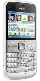 Nokia E5 00 Smartphone (6cm (2,3 Zoll) Display, Bluetooth, 5 Megapixel 