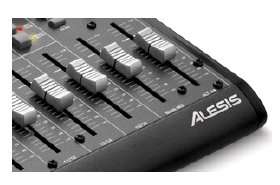 Alesis 1801133 Digital Audio Interface 16 Kanal Mixer mit MM 16 USB 2 