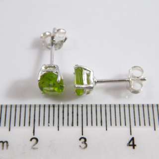 925 Silver Genuine Green Peridot Oval 7x5m Stud Earring  
