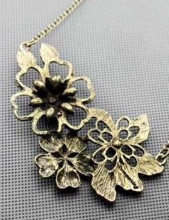 Vintage Fashion Necklaces Rhinestone Flower Pendants  