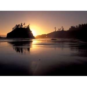  Sunset at Second Beach, Olympic National Park, Washington 