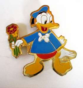 Vintage Donald Duck Holding a Flower Hat or Jacket Pin Enamel 