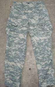US GI Combat Uniform ACU PANTS Small   Short GRADE B  