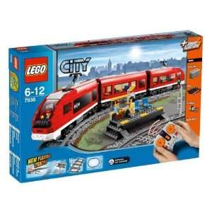  Lego City: Passenger Train #7938: Toys & Games