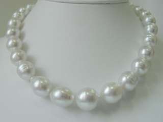 15.2mm White AUSTRALIAN South Sea Pearl Gold Necklace  